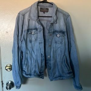 Torrid jean jacket size 2 beautiful light blue